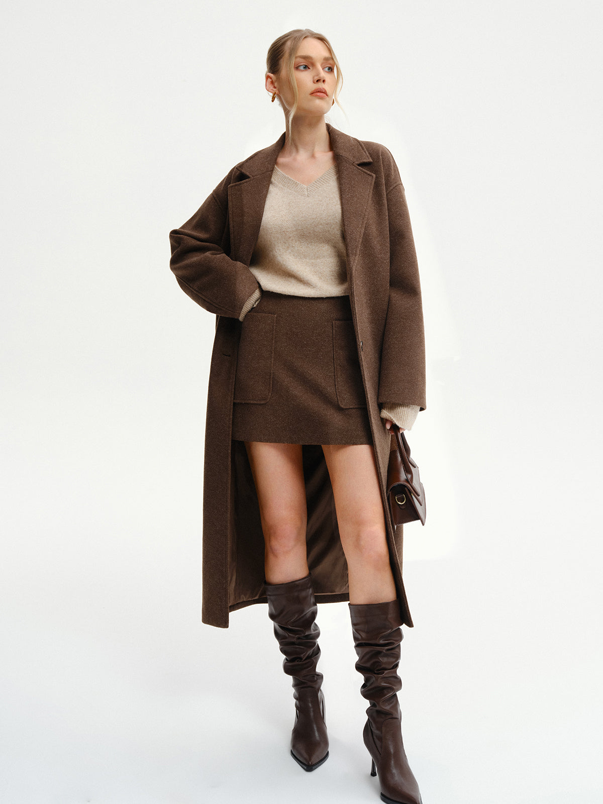 Halina – długi płaszcz tweedowy oversize