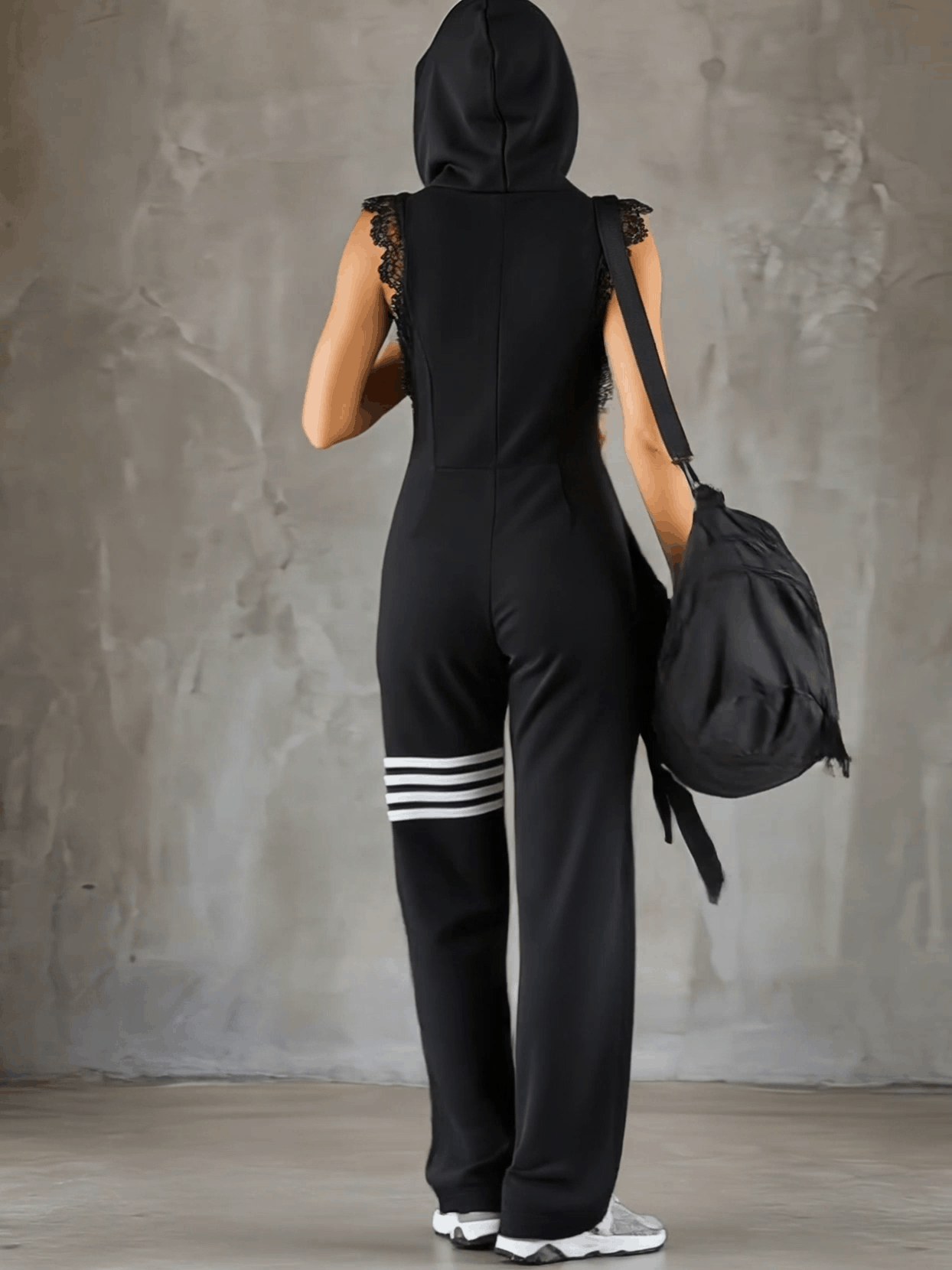 Renata – sportowy kombinezon retro